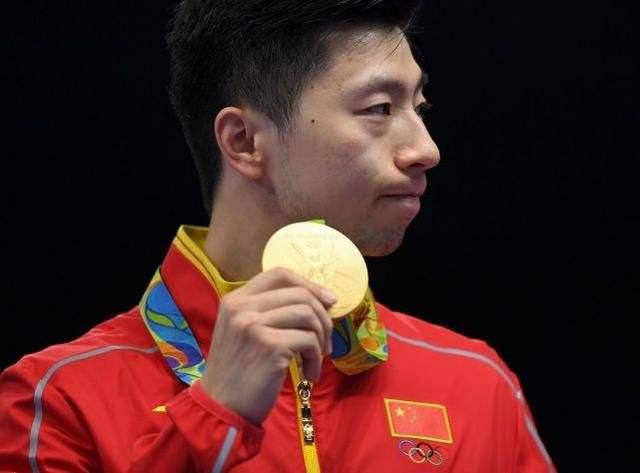 打出稳妥成 打出稳妥成